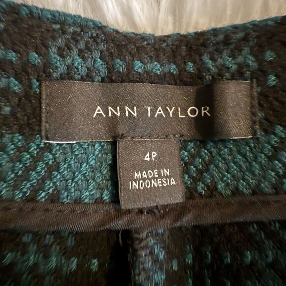 Ann Taylor The Petite Plaid High Waist Ankle Tweed Pants Women 4P Blue Black - Picture 9 of 15